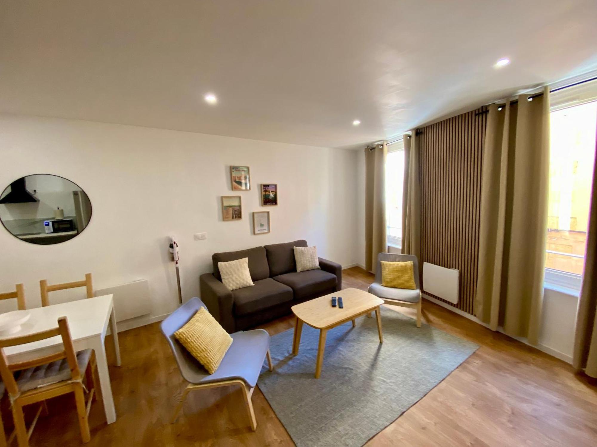 Chez Isa Et Thomas Appartamento *